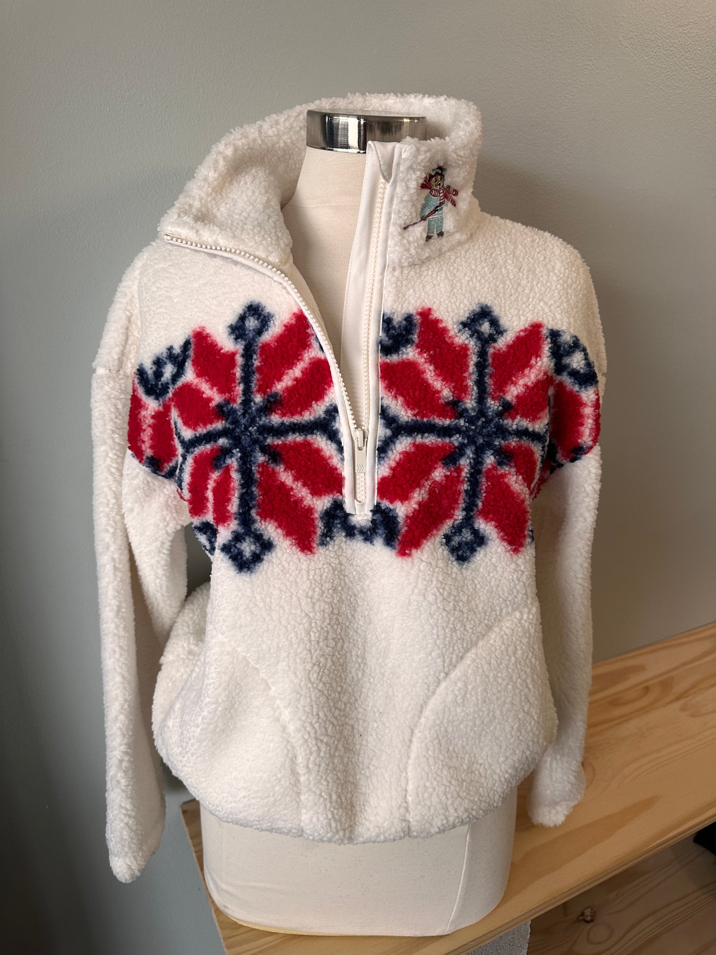 Ski Bear Fluff Pullover
