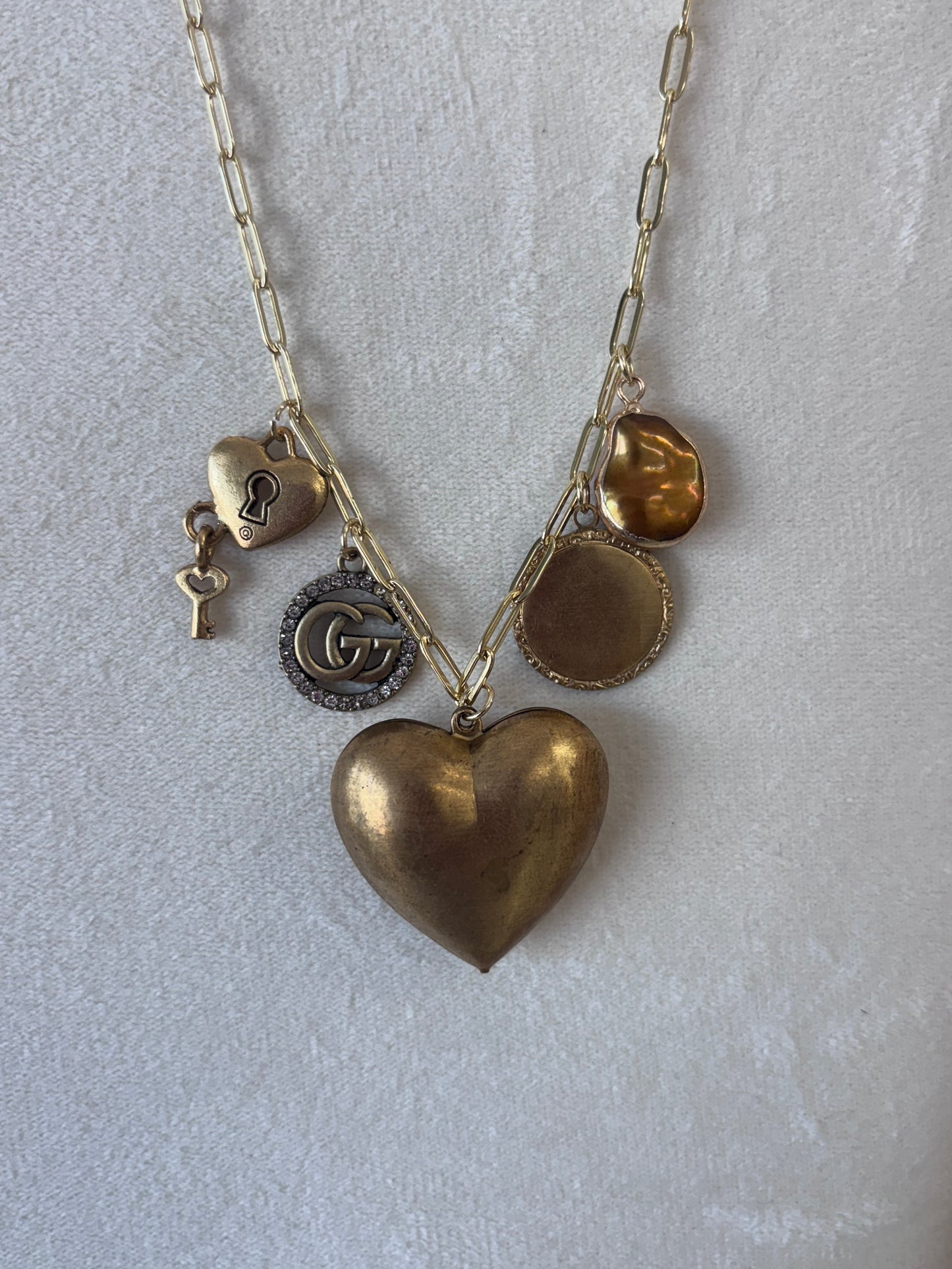 Gucci Puff Heart Charm Necklace