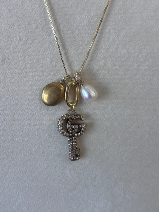 Gucci Key & Pearl Charm Necklace